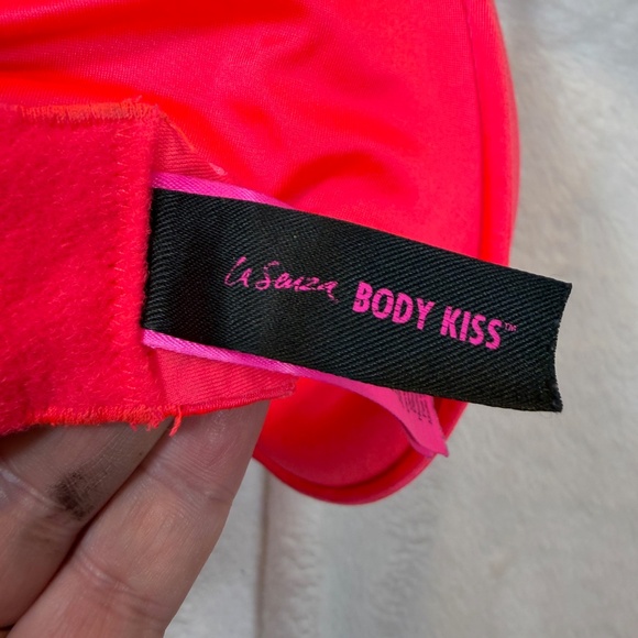 La Senza Bra Body Kiss Size 32DD Fuschia Pink Rhinestone Detail Sexy - Picture 4 of 6